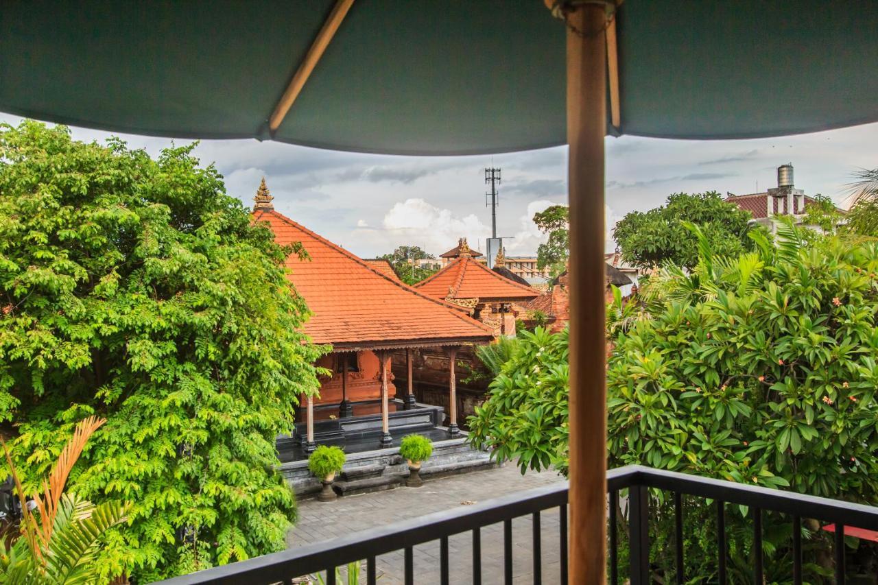 The Jero 18 Kuta Guest House Exterior foto