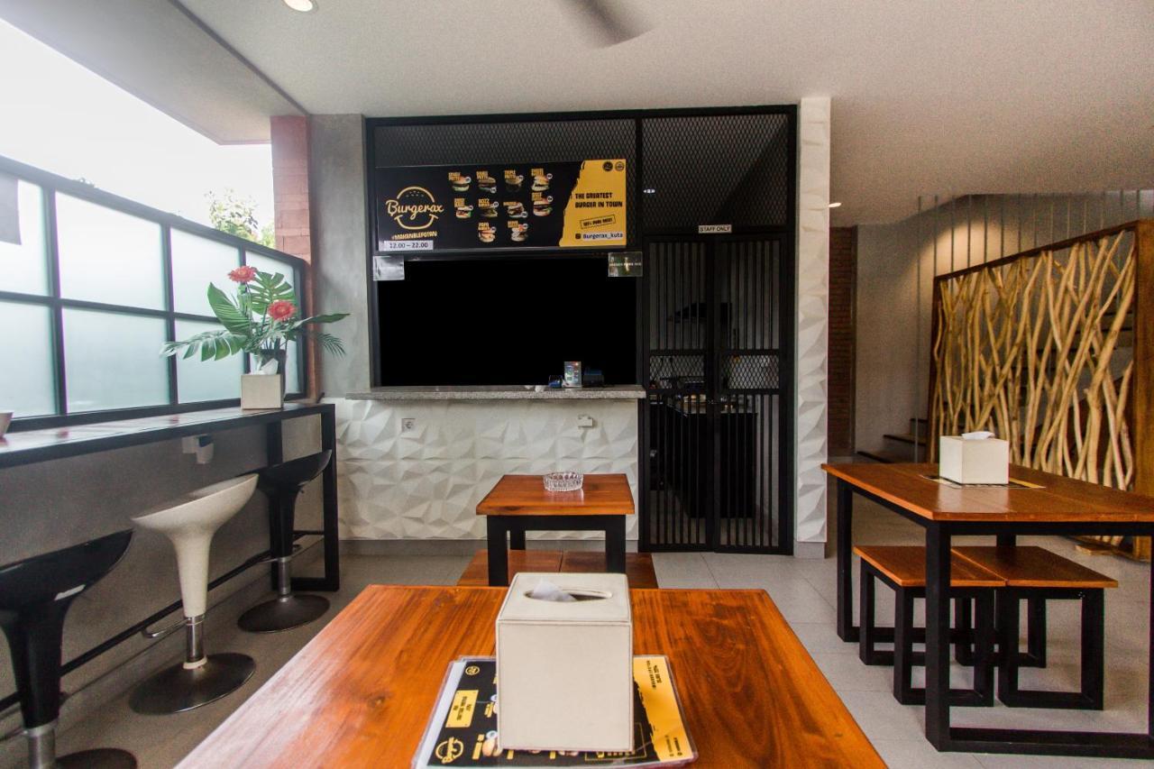 The Jero 18 Kuta Guest House Exterior foto