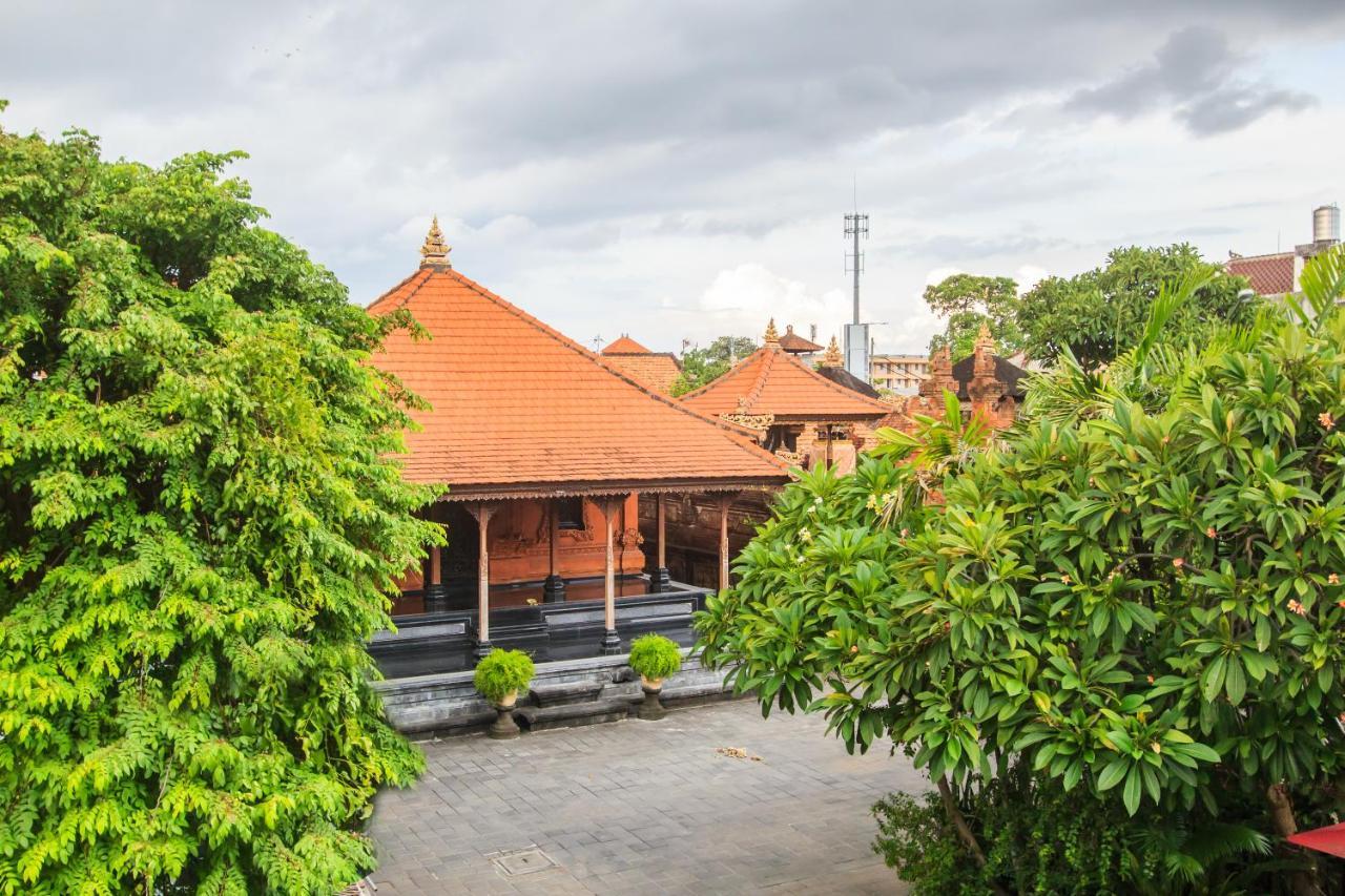 The Jero 18 Kuta Guest House Exterior foto